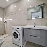Alvi Apartman
